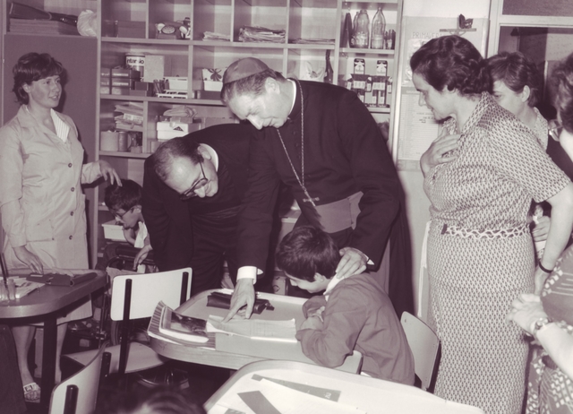 Martini e Serenthà in visita a Bosisio 12 6 1980